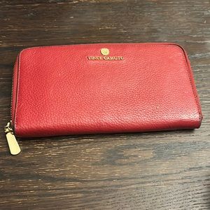 Vince Camuto Wallet